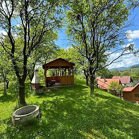 Chata Zrubovy Dom Silvia Trstené
