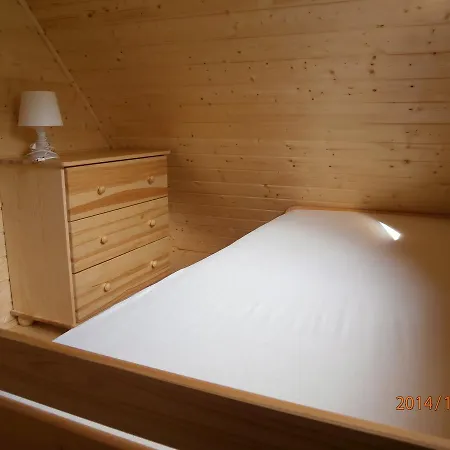 Zrubovy Dom Silvia Lodge Trstené