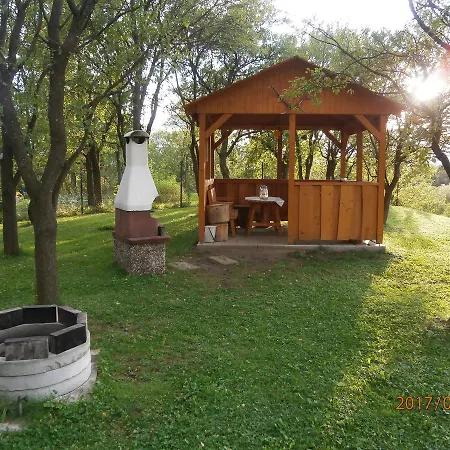 Zrubovy Dom Silvia 롯지